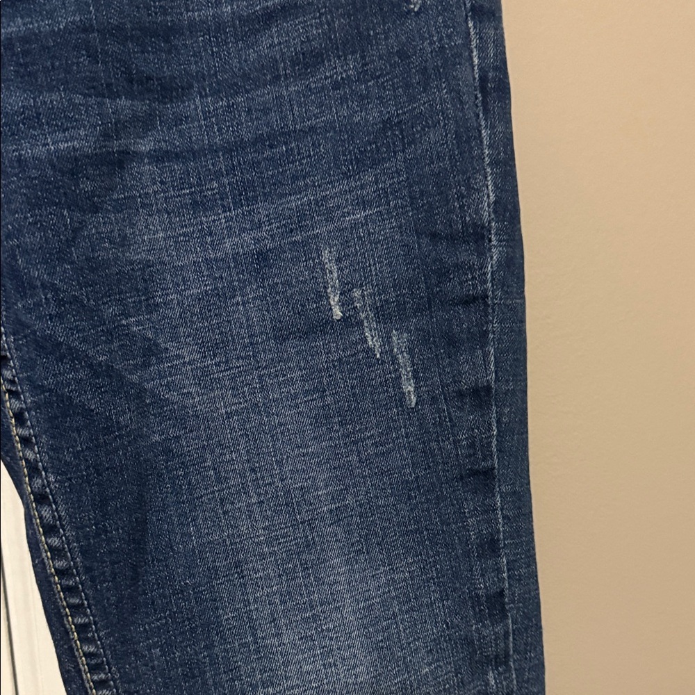 Seven7 Women’s Cuffed Distressed Deep Blue Cropped Jeans – Size 10 - Picture 8 of 16